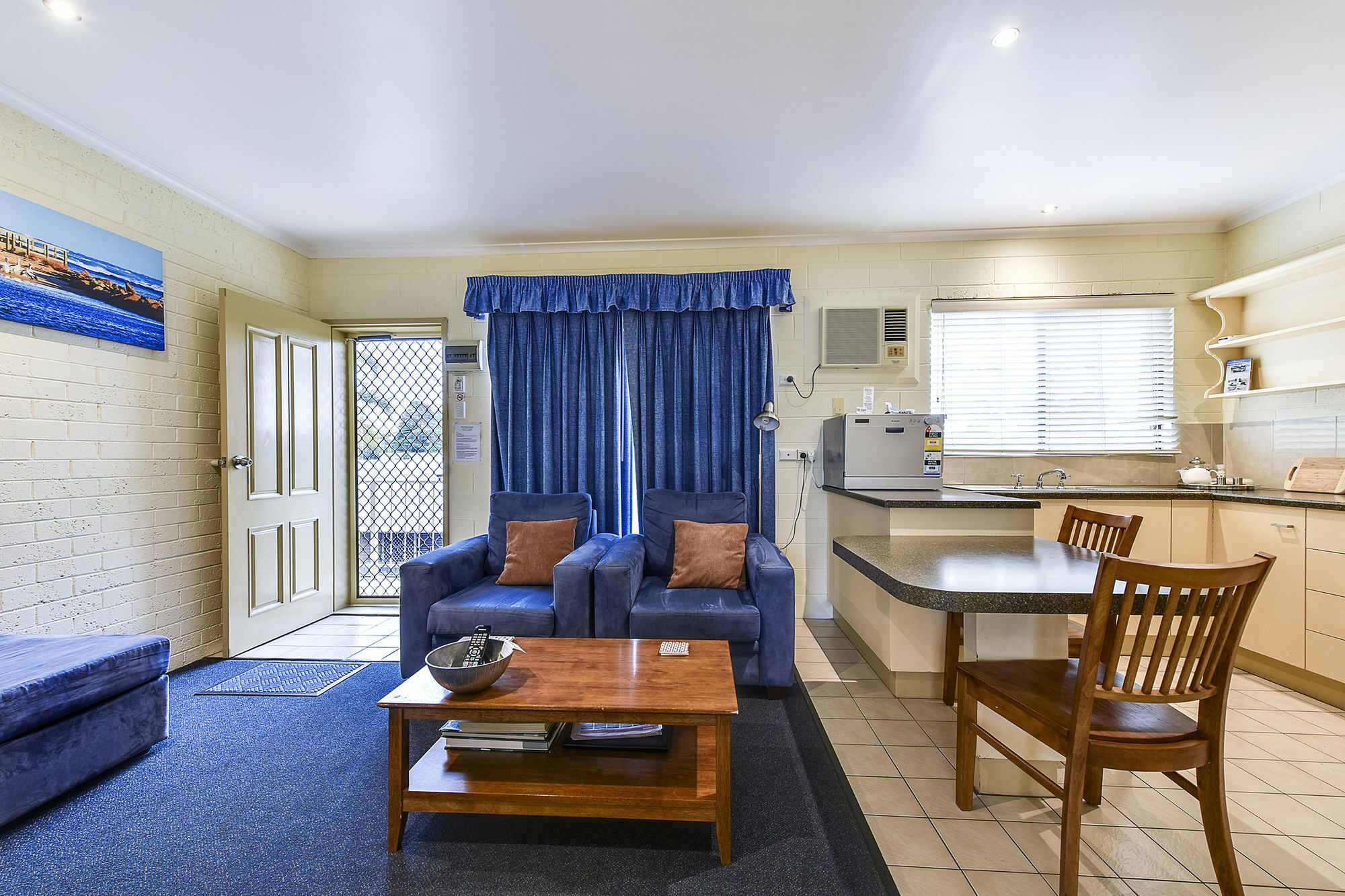 Allambi Holiday Apartments Lakes Entrance Exterior photo